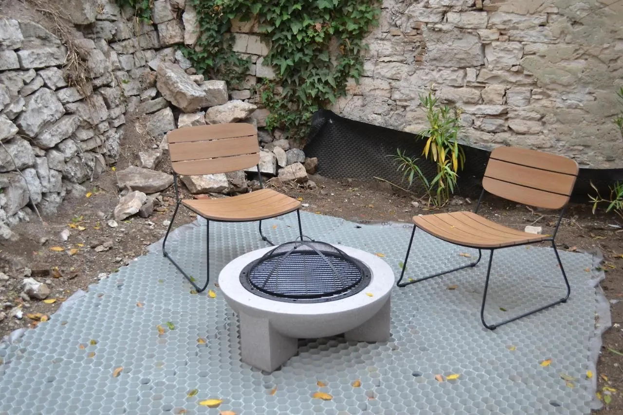 Pula Residence Rooms And Apartments Old City Center
