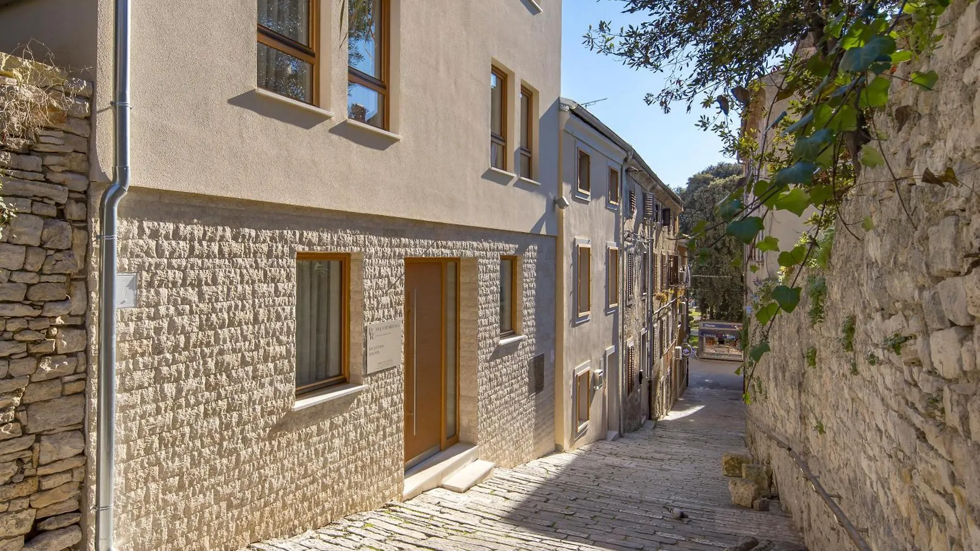 Pula Residence Rooms And Apartments Old City Center Croatia