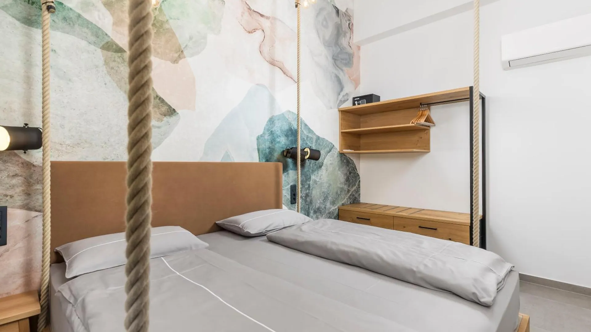 Pula Residence Rooms And Apartments Old City Center