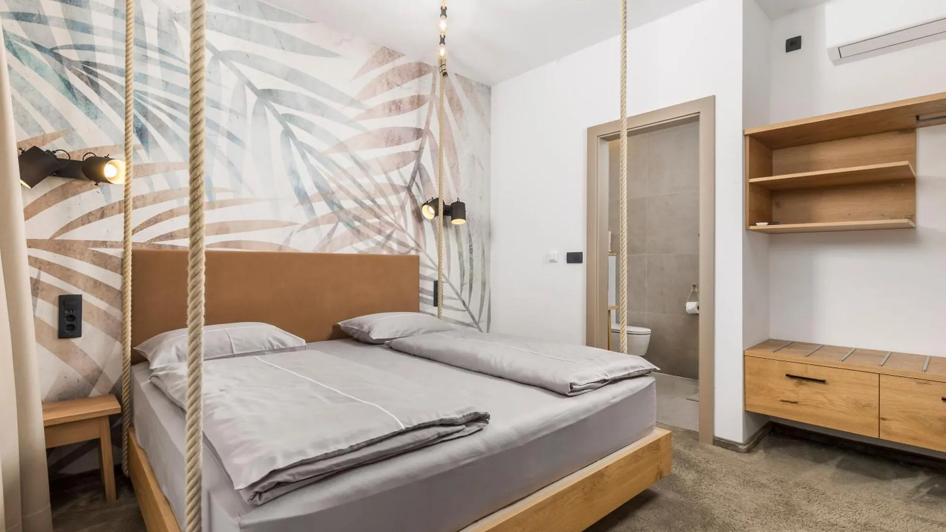 Pula Residence Rooms And Apartments Old City Center