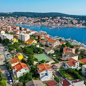 rezervirajte ovdje