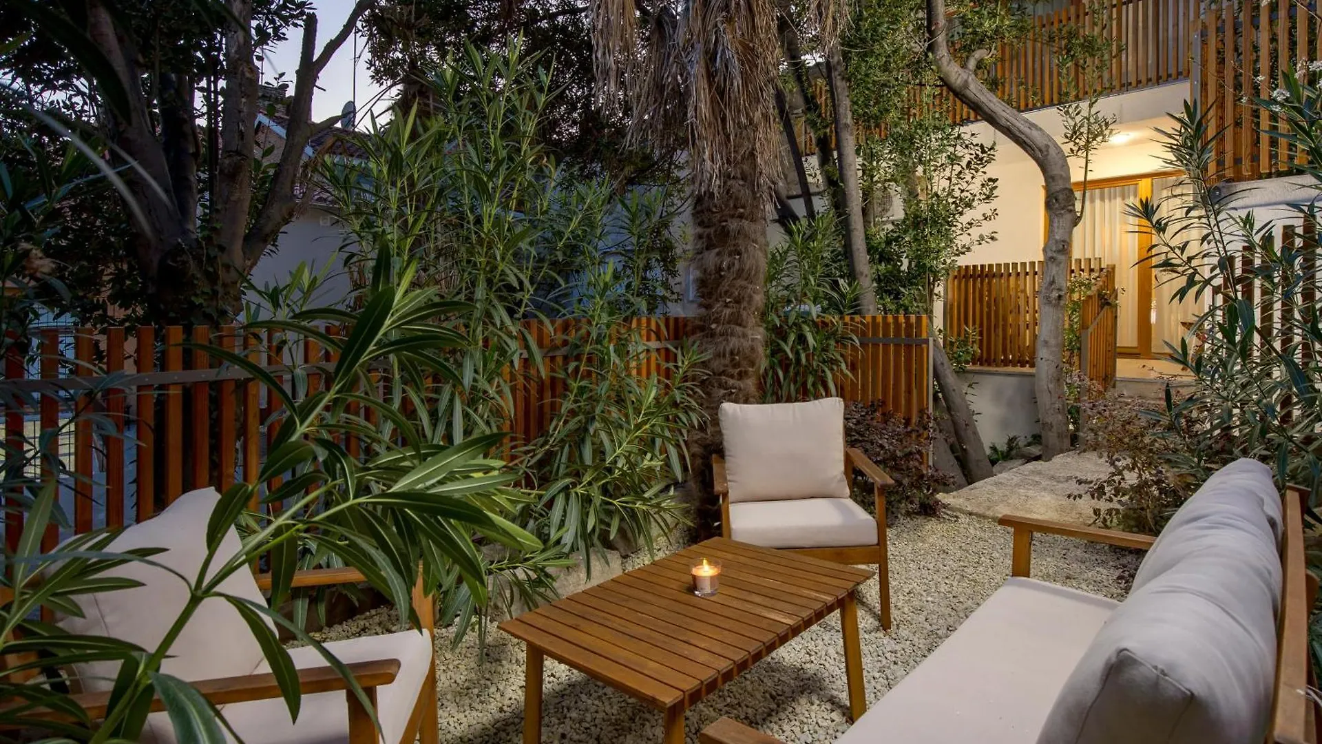 Pula Residence Rooms And Apartments Old City Center